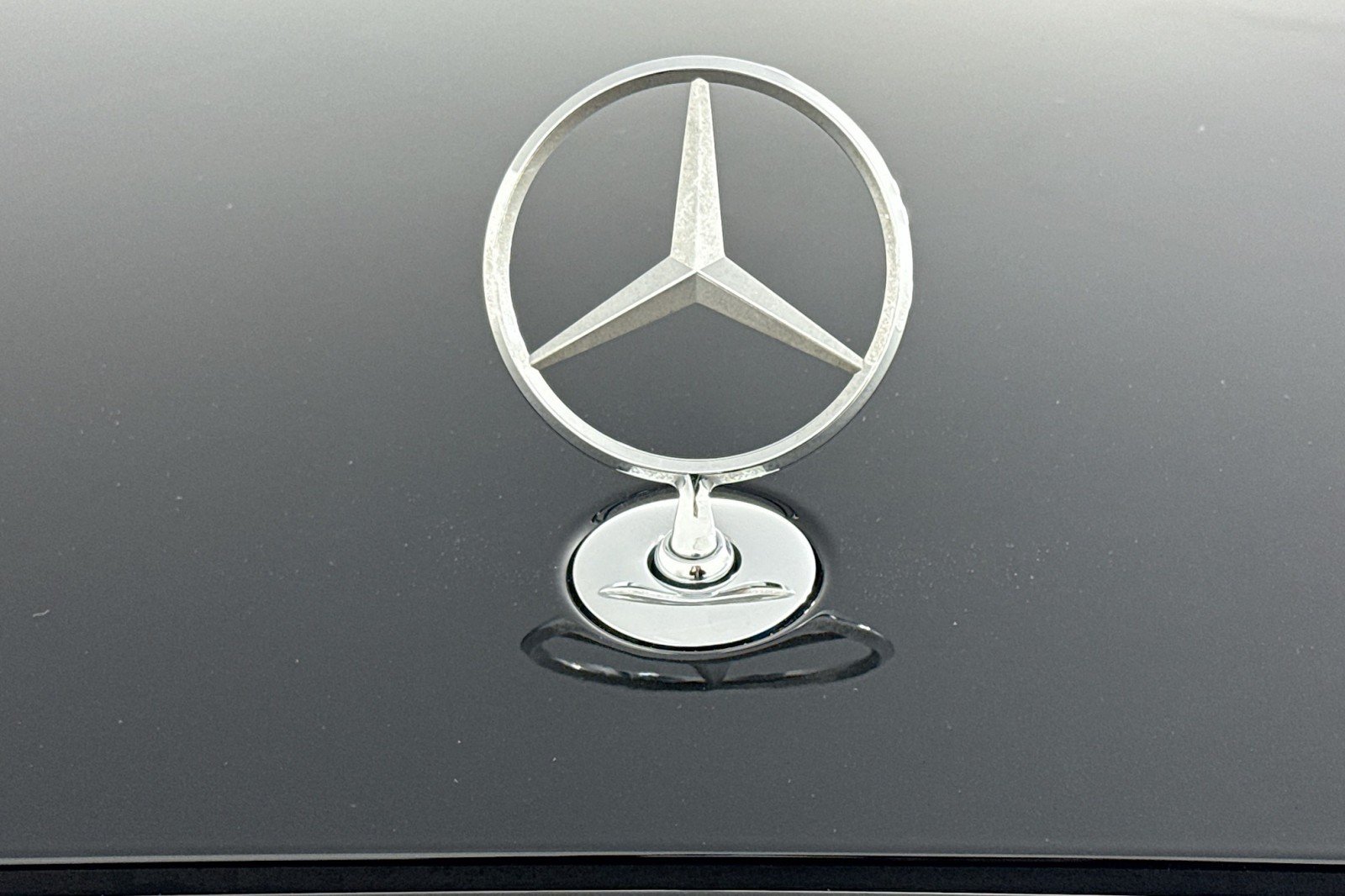 Certified 2026 Mercedes-Benz S 500 4MATIC image 15