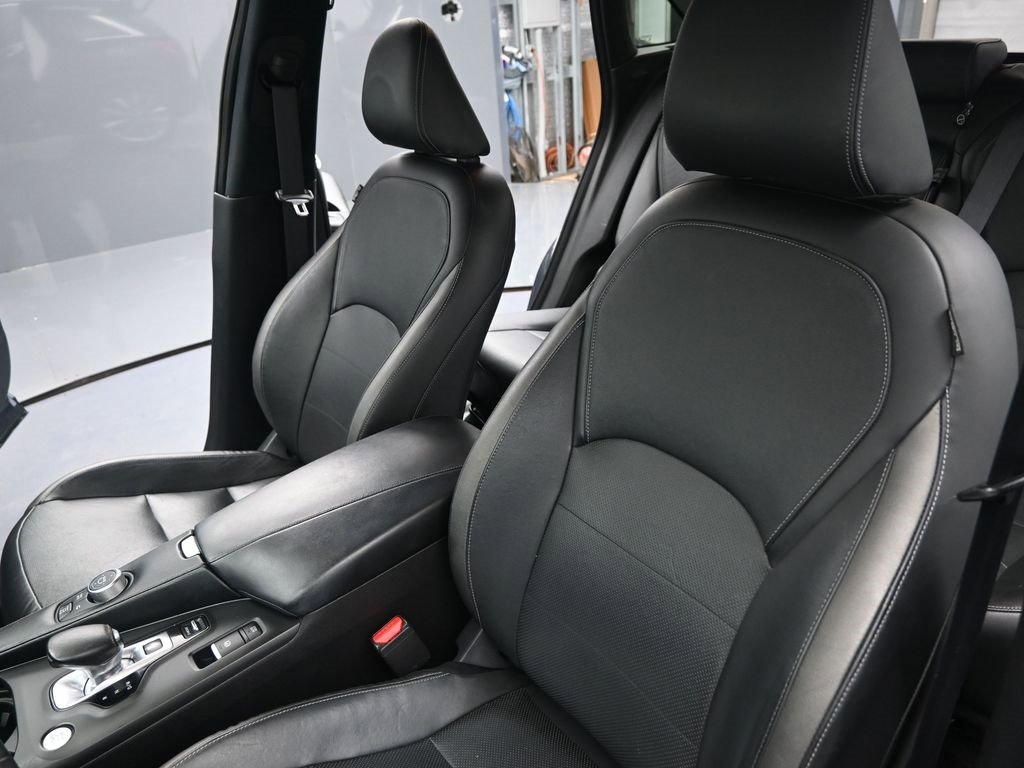 Used 2019 INFINITI QX50 Essential w/ Premium Audio Package image 9