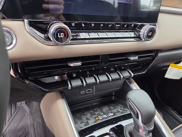 New 2026 GMC Canyon Denali AWD/4WD image 24