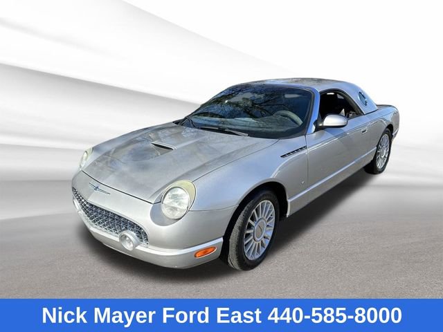 Used 2004 Ford Thunderbird RWD image 3