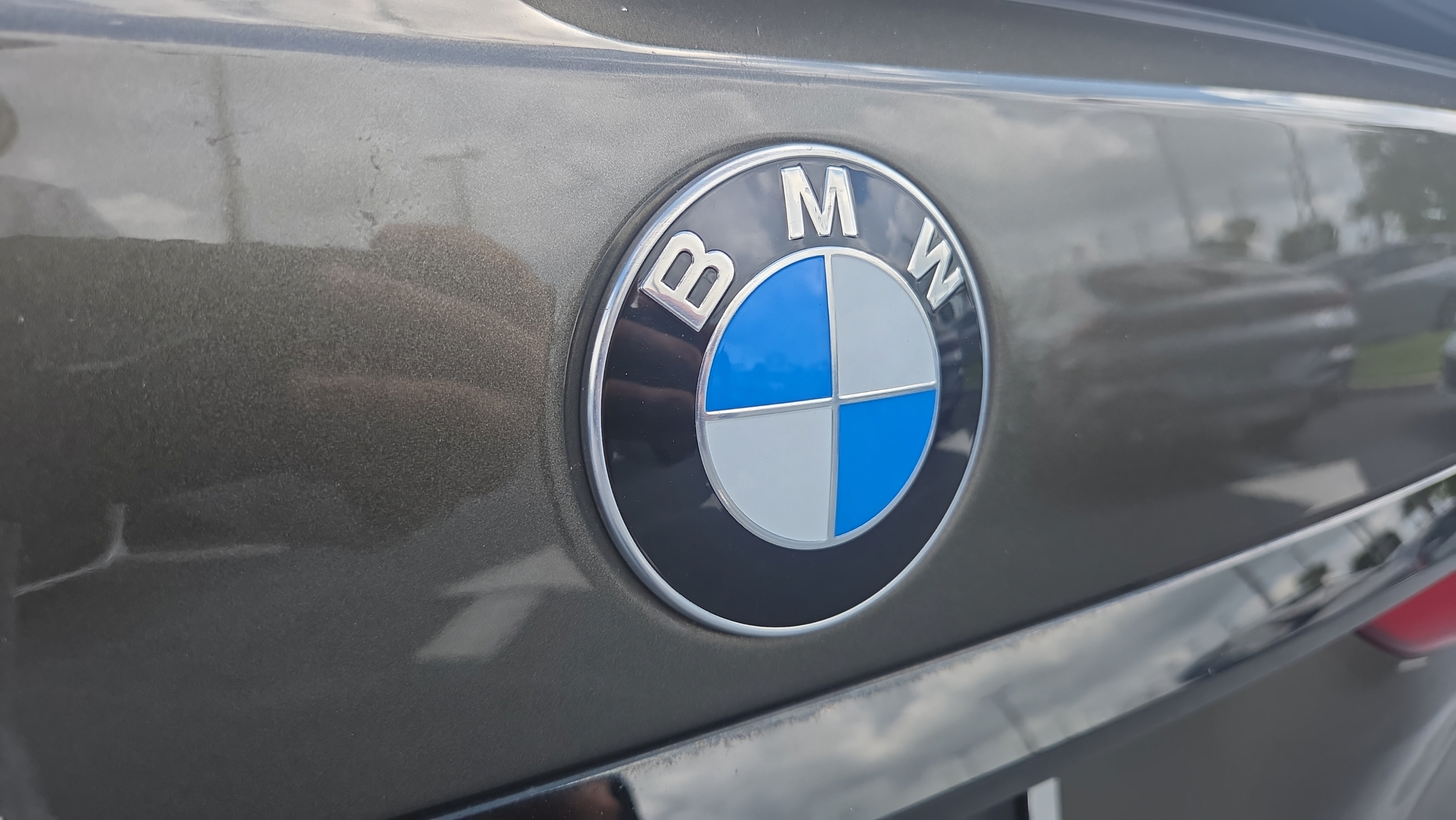 Used 2022 BMW X7 xDrive40i w/ M Sport Package AWD/4WD image 38