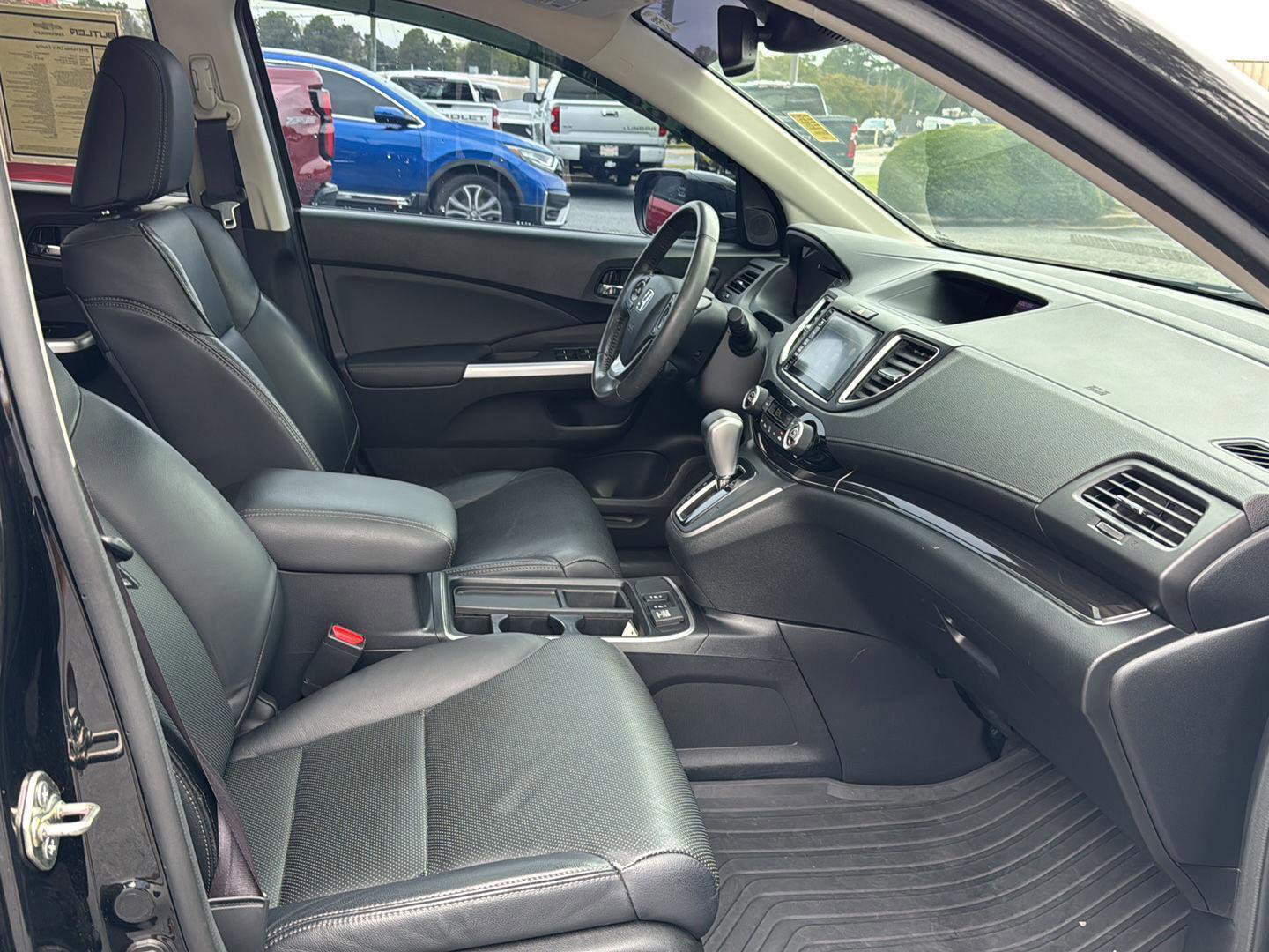 Used 2016 Honda CR-V Touring image 10