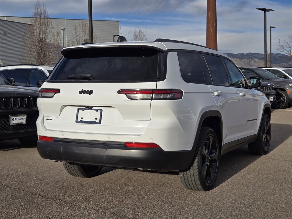 Used 2024 Jeep Grand Cherokee L Altitude image 3