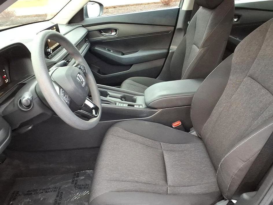 Used 2023 Honda Accord LX image 14