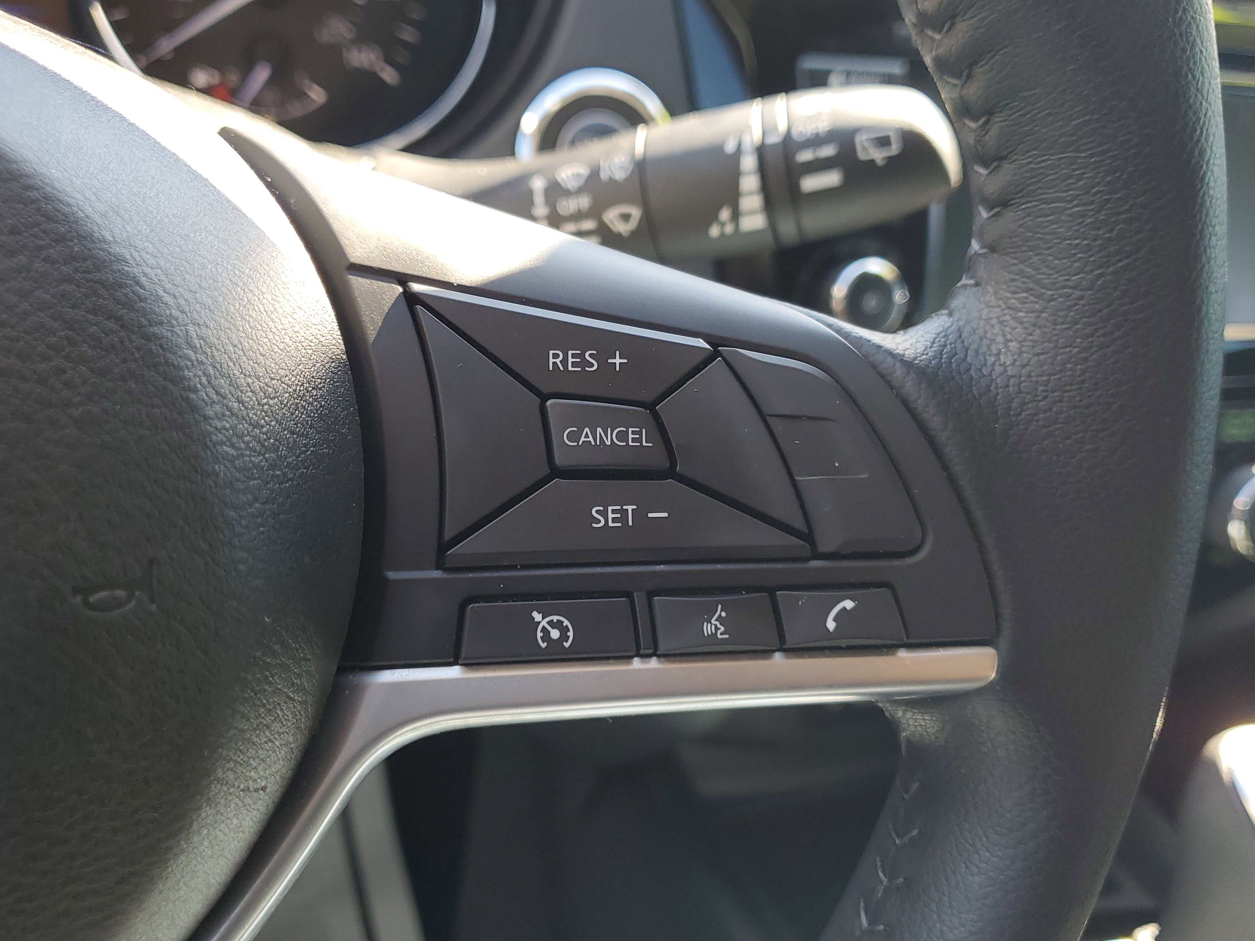 Certified 2022 Nissan Rogue Sport SV image 23