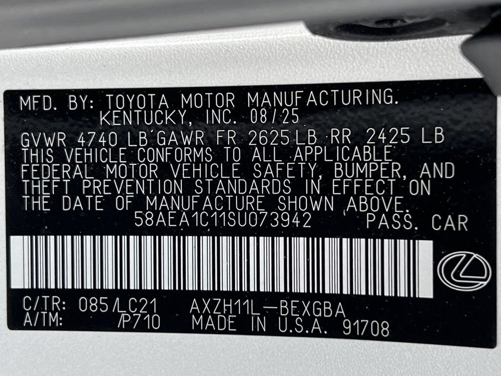 Used 2025 Lexus ES 300h w/ Luxury Package FWD image 24