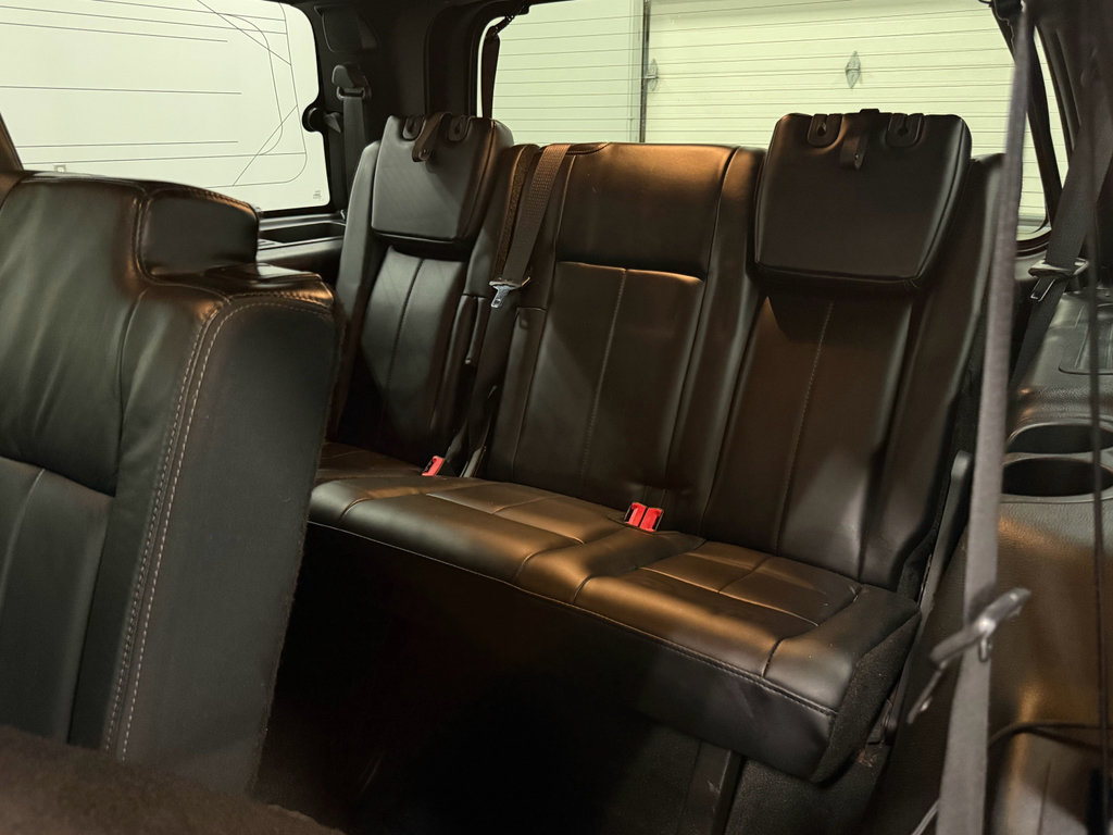 Used 2015 Ford Expedition Platinum image 31