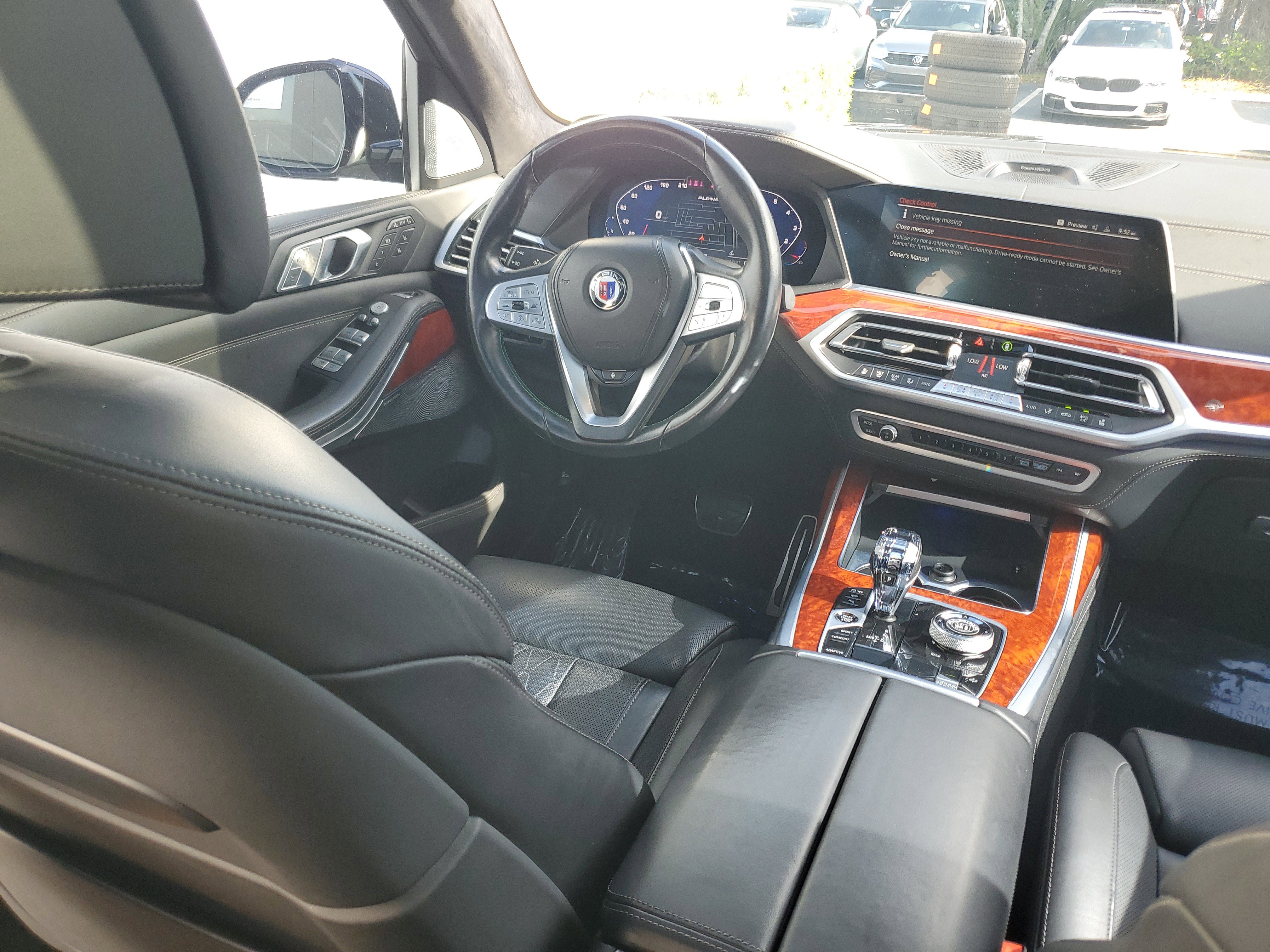 Used 2022 BMW ALPINA XB7 image 16