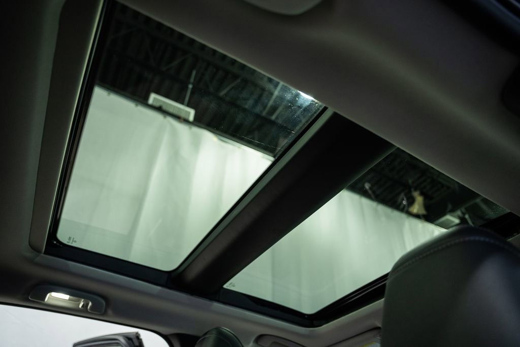 Used 2025 MAZDA CX-50 AWD 2.5 S w/ Premium Package image 36