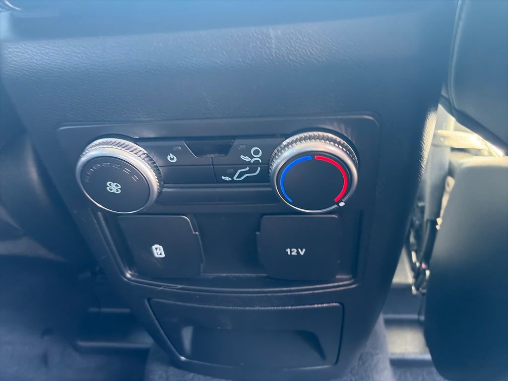 Used 2022 Ford Explorer XLT w/ Equipment Group 202A image 35