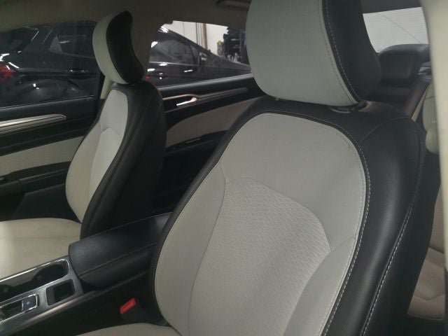 Certified 2019 Ford Fusion SE w/ Equipment Group 151A AWD/4WD image 14