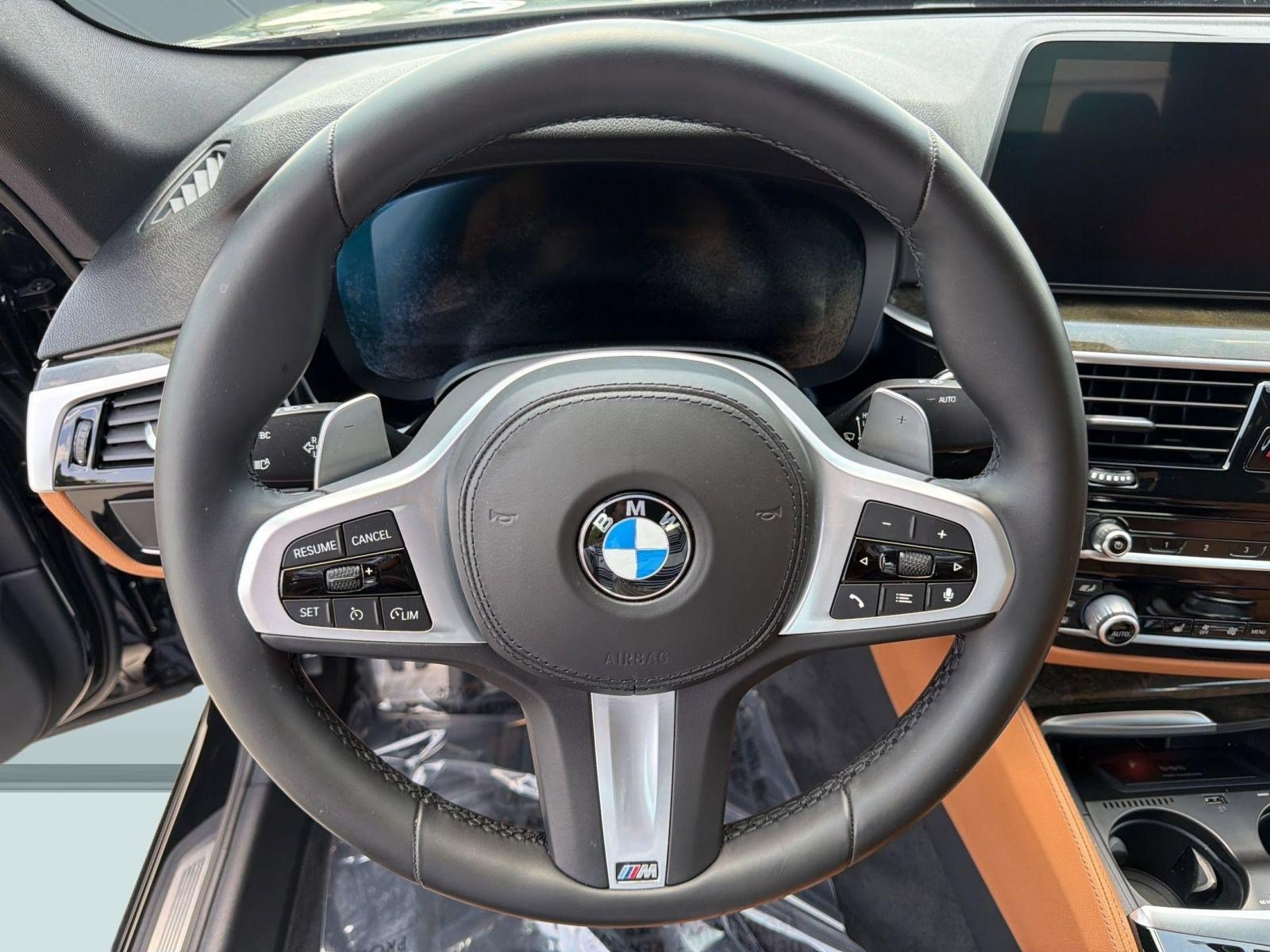 Used 2022 BMW 540i w/ M Sport Package RWD image 8
