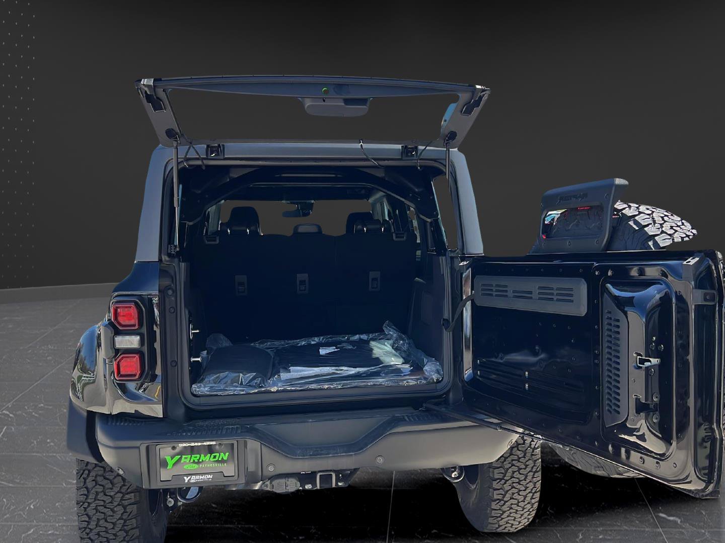 New 2024 Ford Bronco Raptor w/ Interior Carbon Fiber Pack 6 AWD/4WD image 7