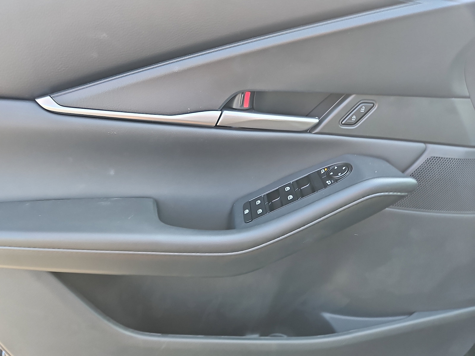 New 2026 MAZDA CX-30 AWD 2.5 S w/ Select Sport Pkg image 10