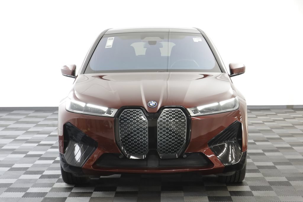 Certified 2023 BMW iX xDrive50 w/ Sport Package AWD/4WD image 24