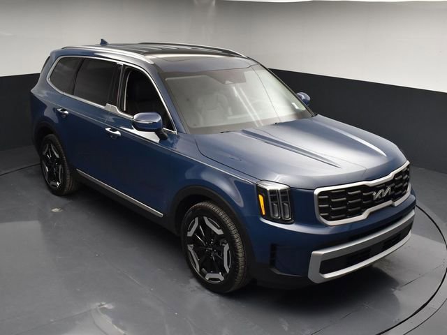 Certified 2025 Kia Telluride S image 43
