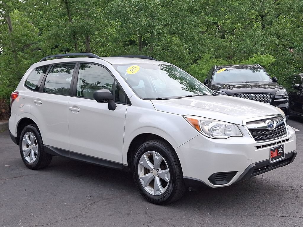 Used 2015 Subaru Forester 2.5i w/ Alloy Wheel Package AWD/4WD image 2
