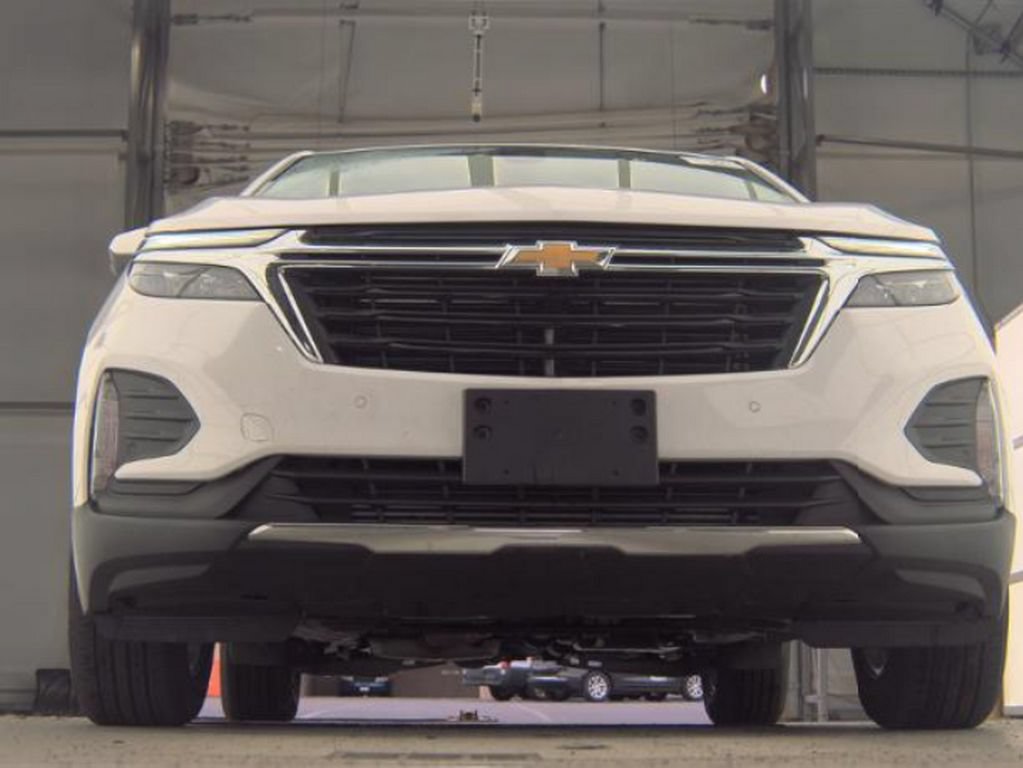 Used 2022 Chevrolet Equinox LT AWD/4WD image 3