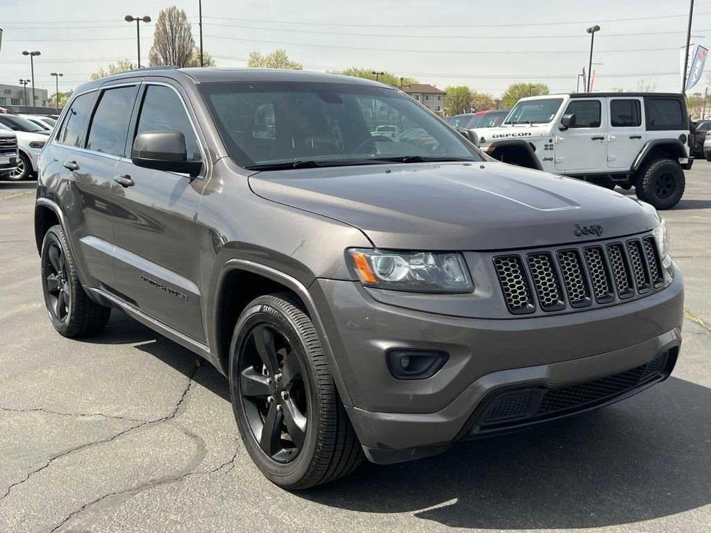 Used 2014 Jeep Grand Cherokee Altitude image 5