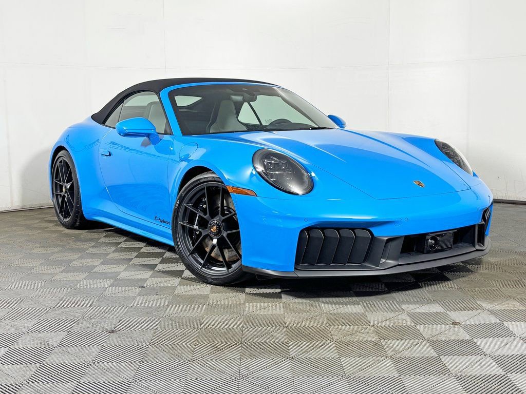 New 2026 Porsche 911 Carrera GTS RWD image 13