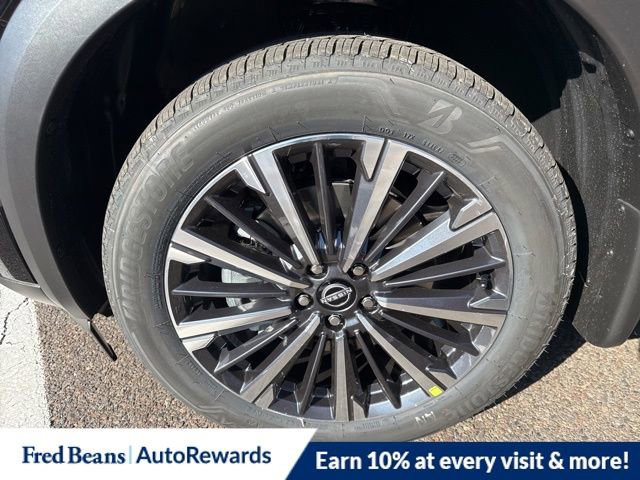 New 2026 Nissan Pathfinder Platinum w/ Cargo Package image 5