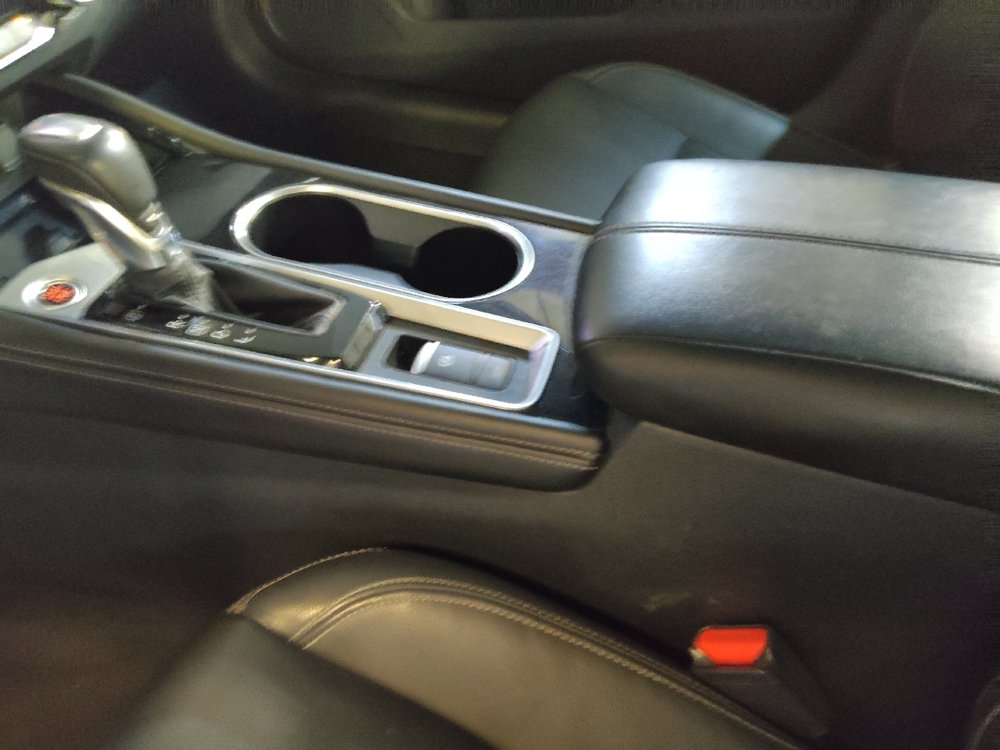 Used 2020 Nissan Altima 2.0 Platinum FWD image 26