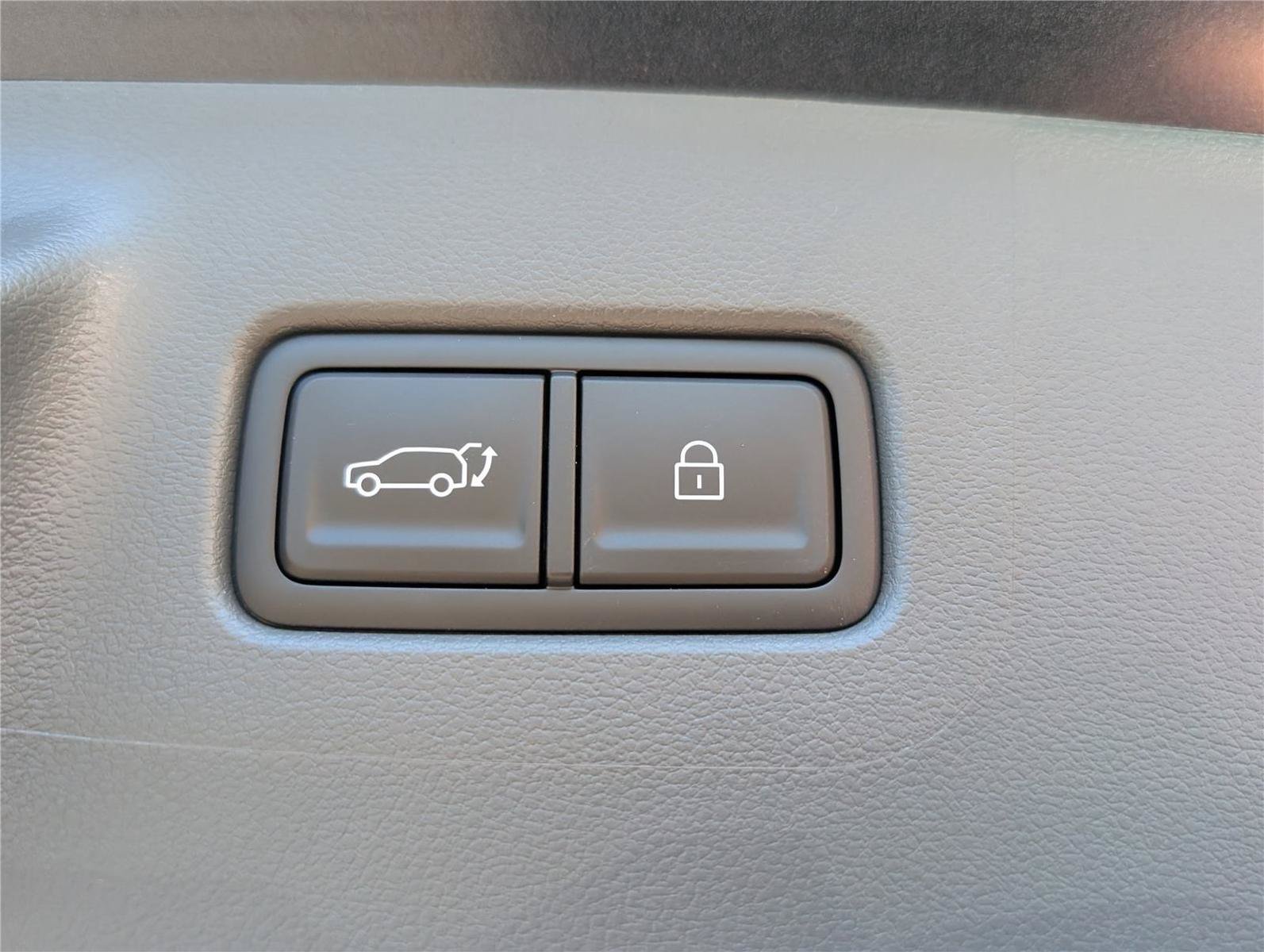 New 2026 Hyundai Santa Fe Calligraphy FWD image 12
