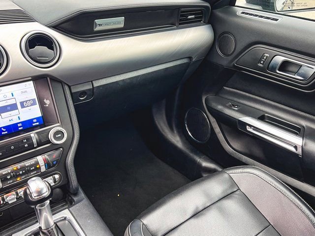 Used 2022 Ford Mustang Premium image 15