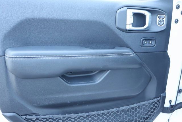 Used 2019 Jeep Wrangler Unlimited Sahara w/ Quick Order Package 24M Moab image 8