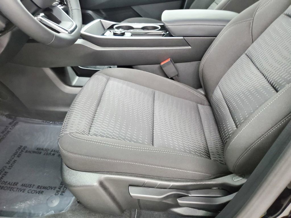 Used 2026 Chevrolet Equinox LT FWD image 14