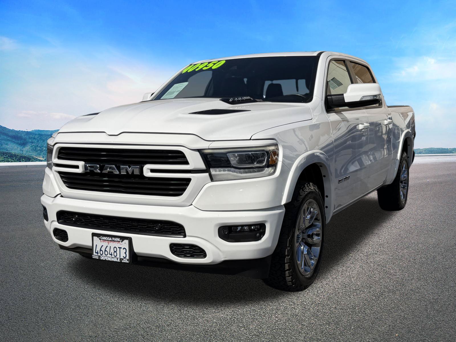 Certified 2022 RAM 1500 Laramie w/ Sport Appearance Package AWD/4WD image 4