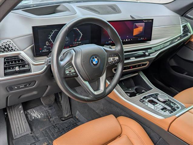 Certified 2025 BMW X5 xDrive50e w/ Premium Package image 10