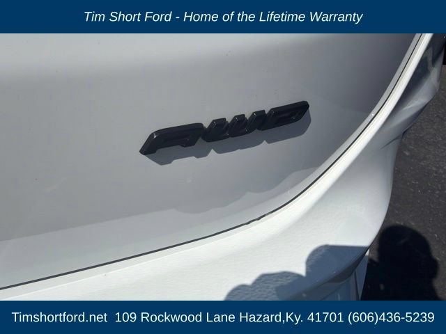 Used 2022 Ford Edge SE w/ Black Appearance Package AWD/4WD image 10