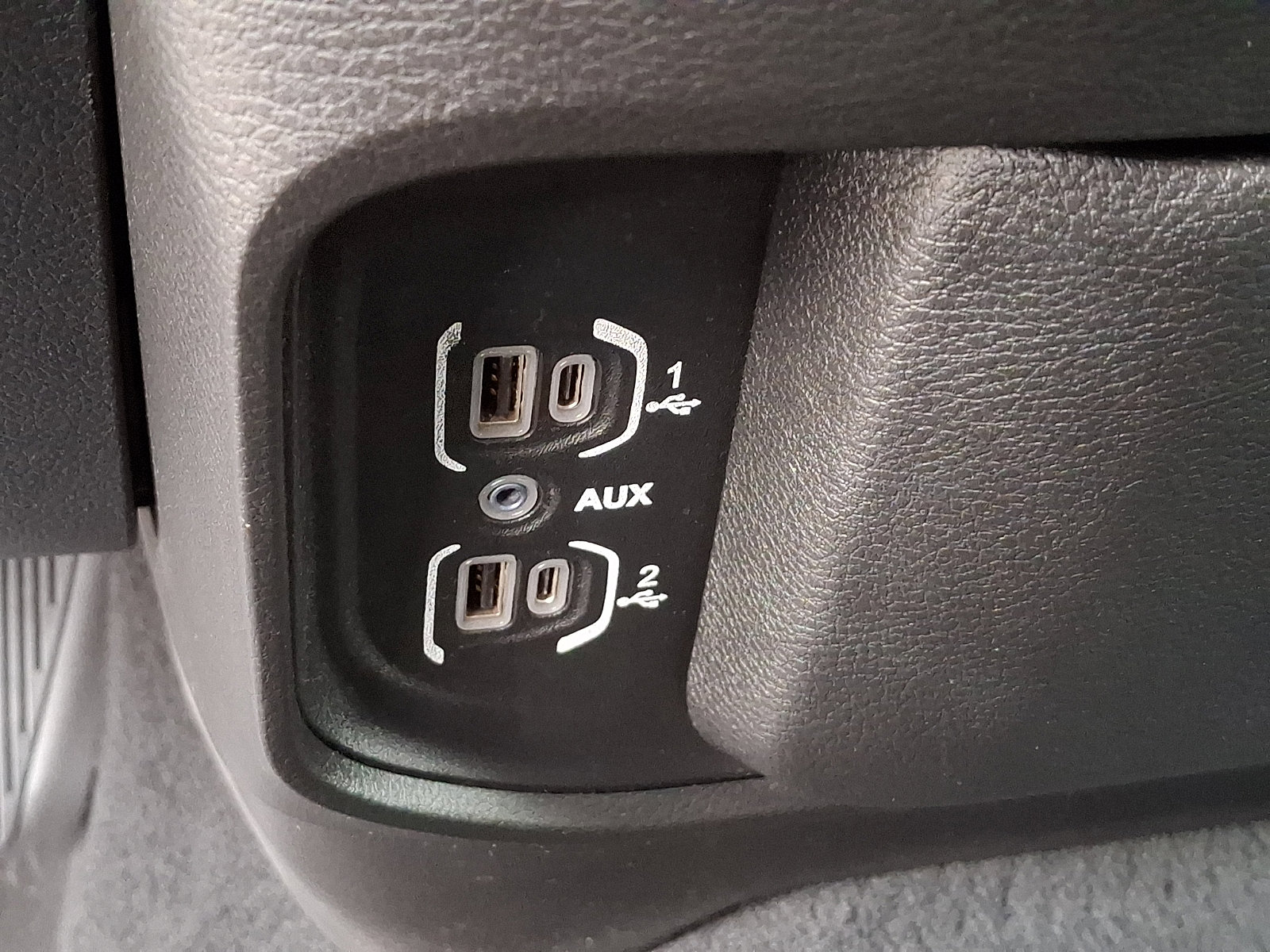 Used 2022 RAM 2500 Big Horn image 26