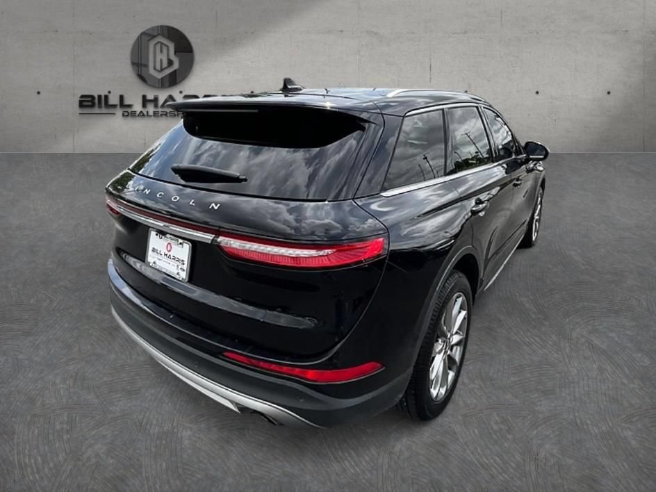 Used 2020 Lincoln Corsair AWD w/ Premium Package image 5