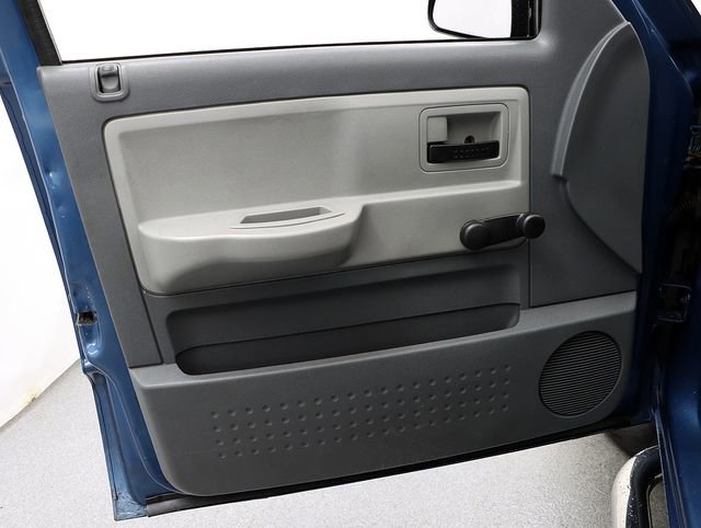 Used 2005 Dodge Dakota ST image 20