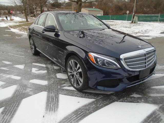 Used 2016 Mercedes-Benz C 300 4MATIC Sedan image 3