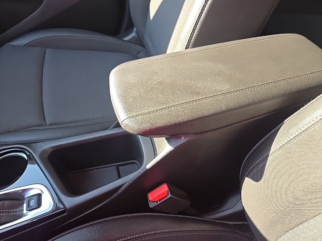 Used 2023 Buick Encore GX Preferred w/ Cold Weather Comfort Package AWD/4WD image 58
