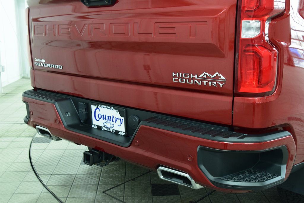 Used 2022 Chevrolet Silverado 1500 High Country image 18