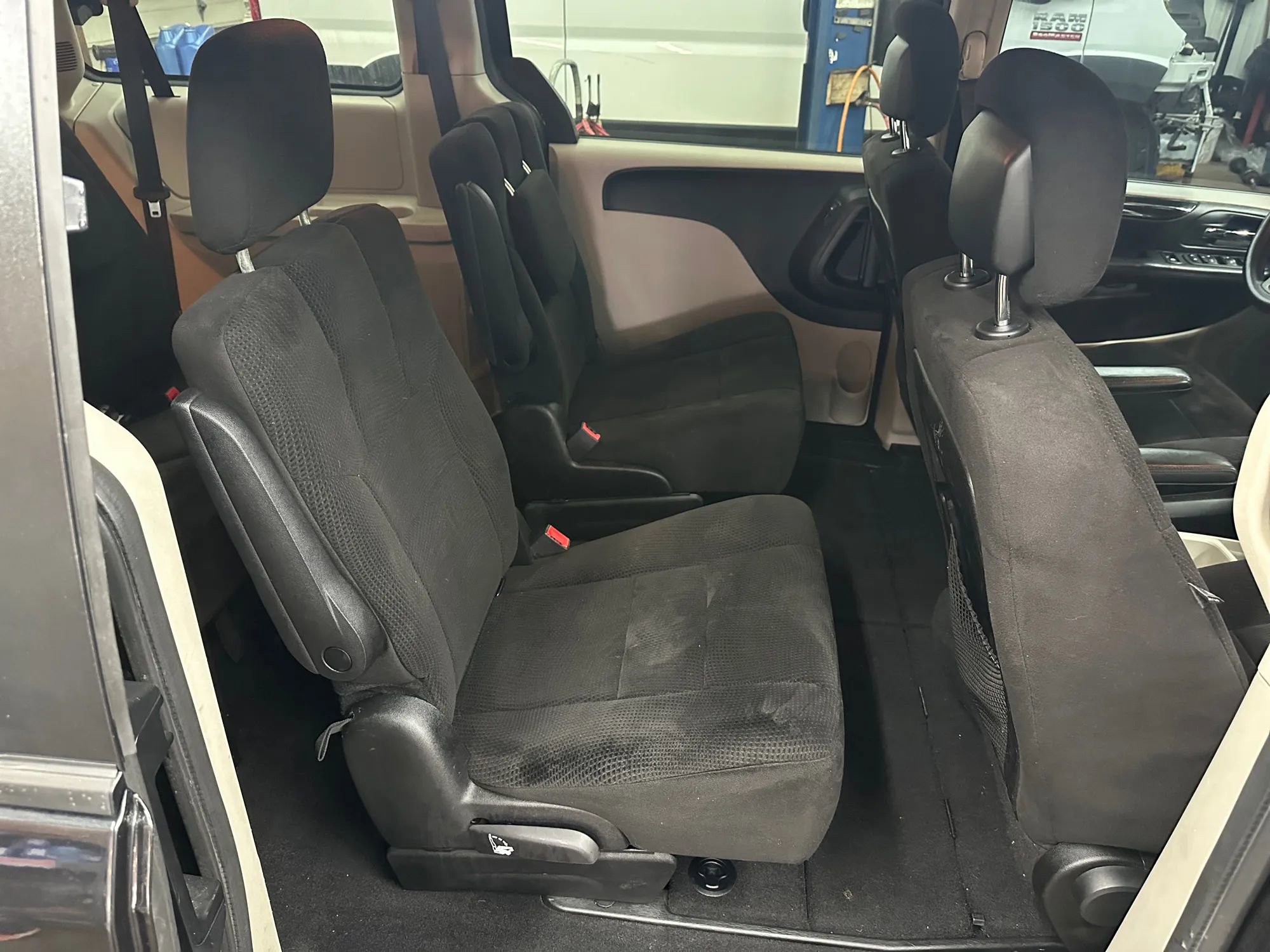 Used 2014 Dodge Grand Caravan SE w/ Quick Order Package 29E SE image 16