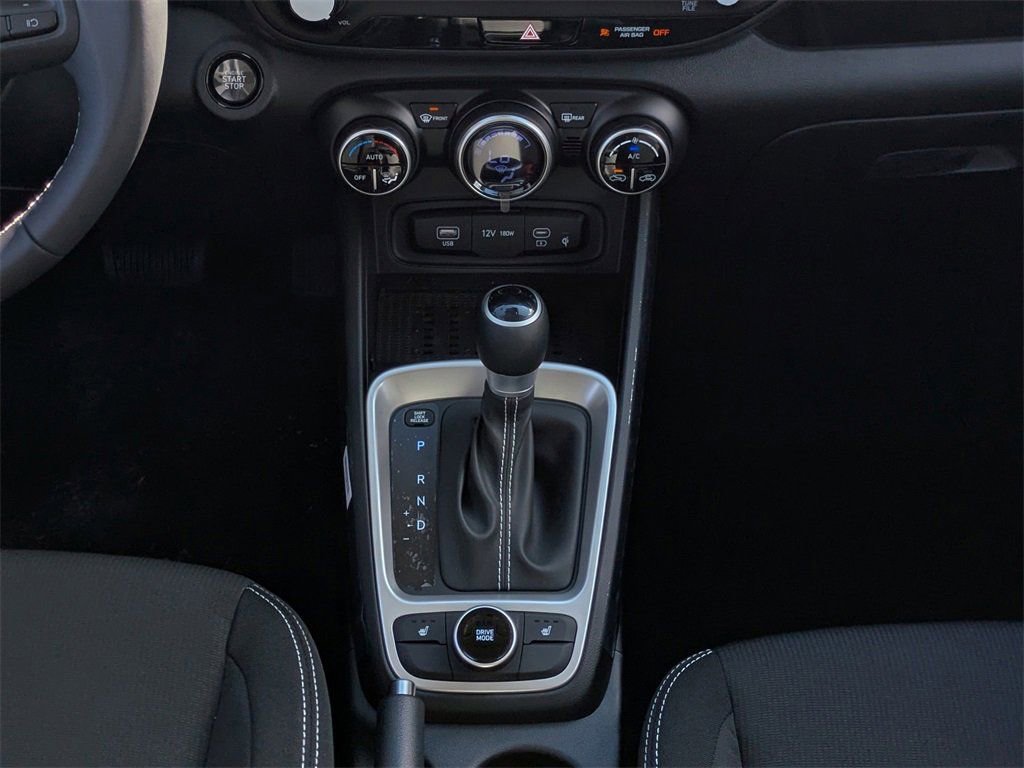 New 2026 Hyundai Venue SEL FWD image 19