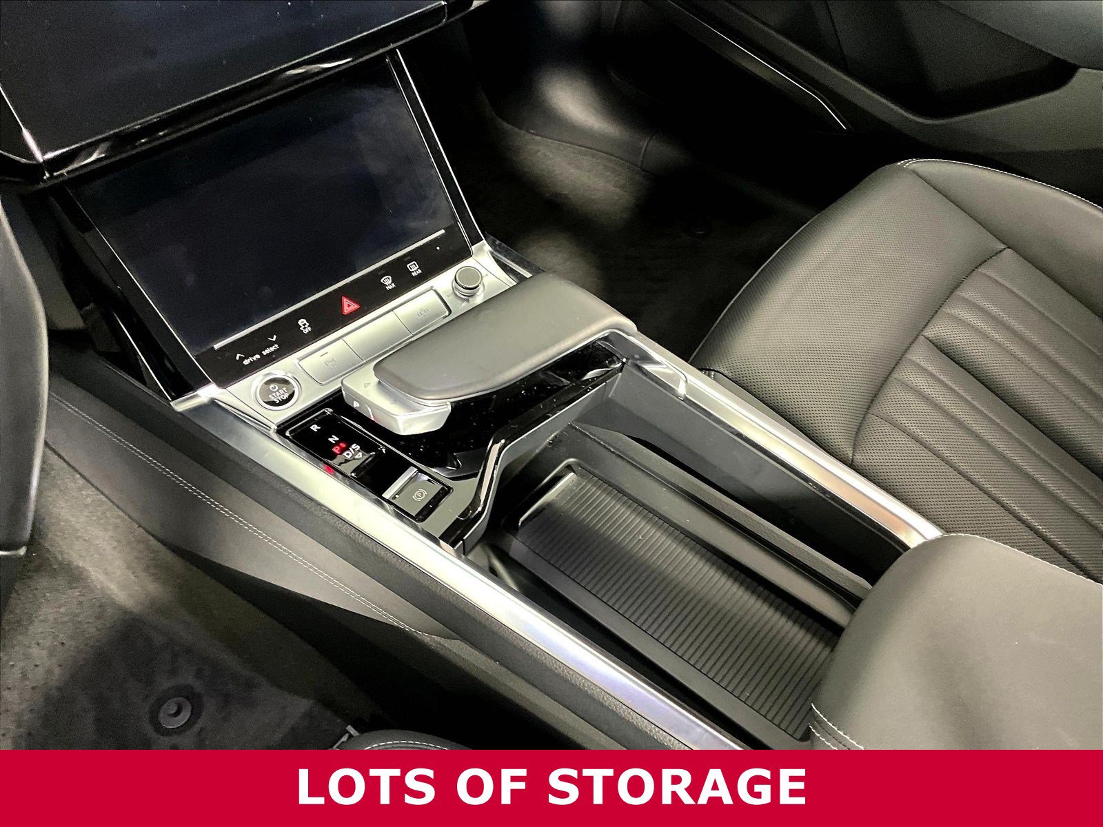 Used 2022 Audi e-tron Premium Plus w/ Premium Plus Package AWD/4WD image 17