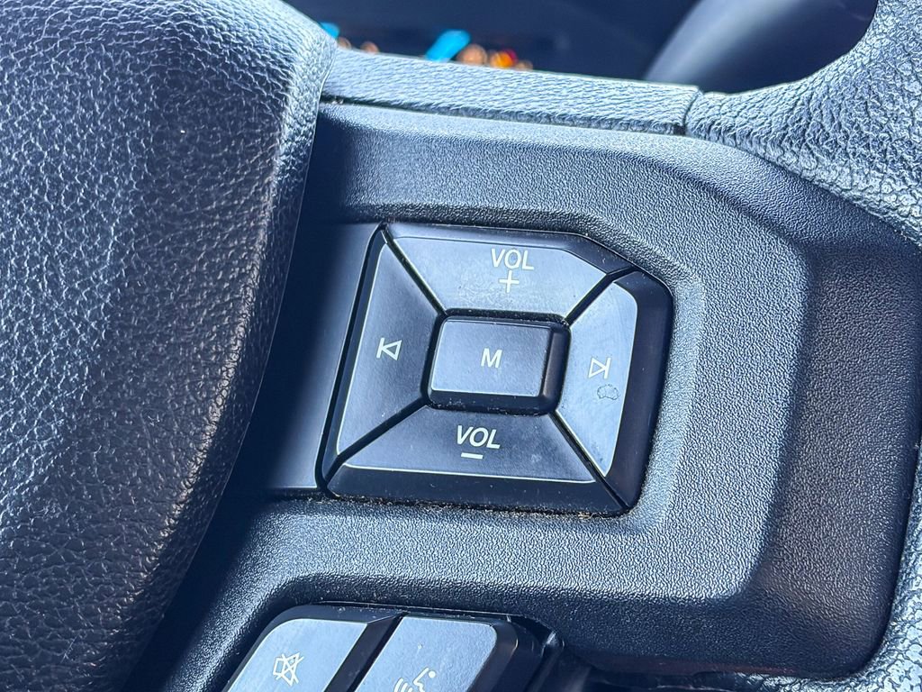 Used 2015 Ford F150 XLT w/ Equipment Group 302A Luxury image 21