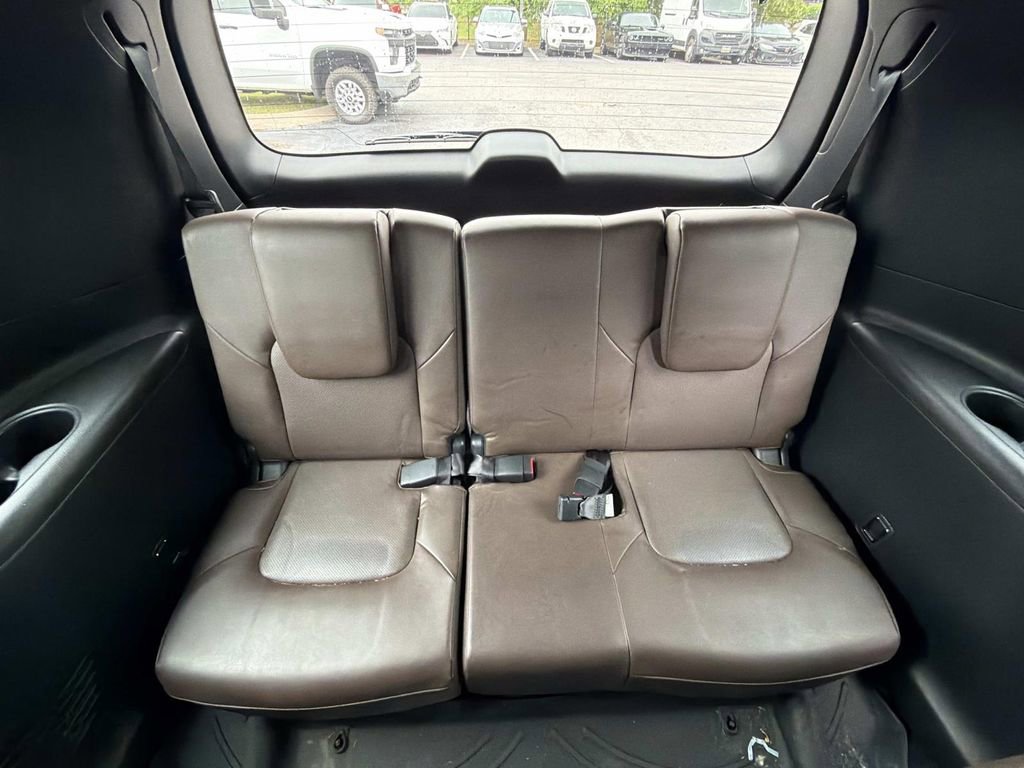Used 2022 Nissan Armada Platinum RWD image 17