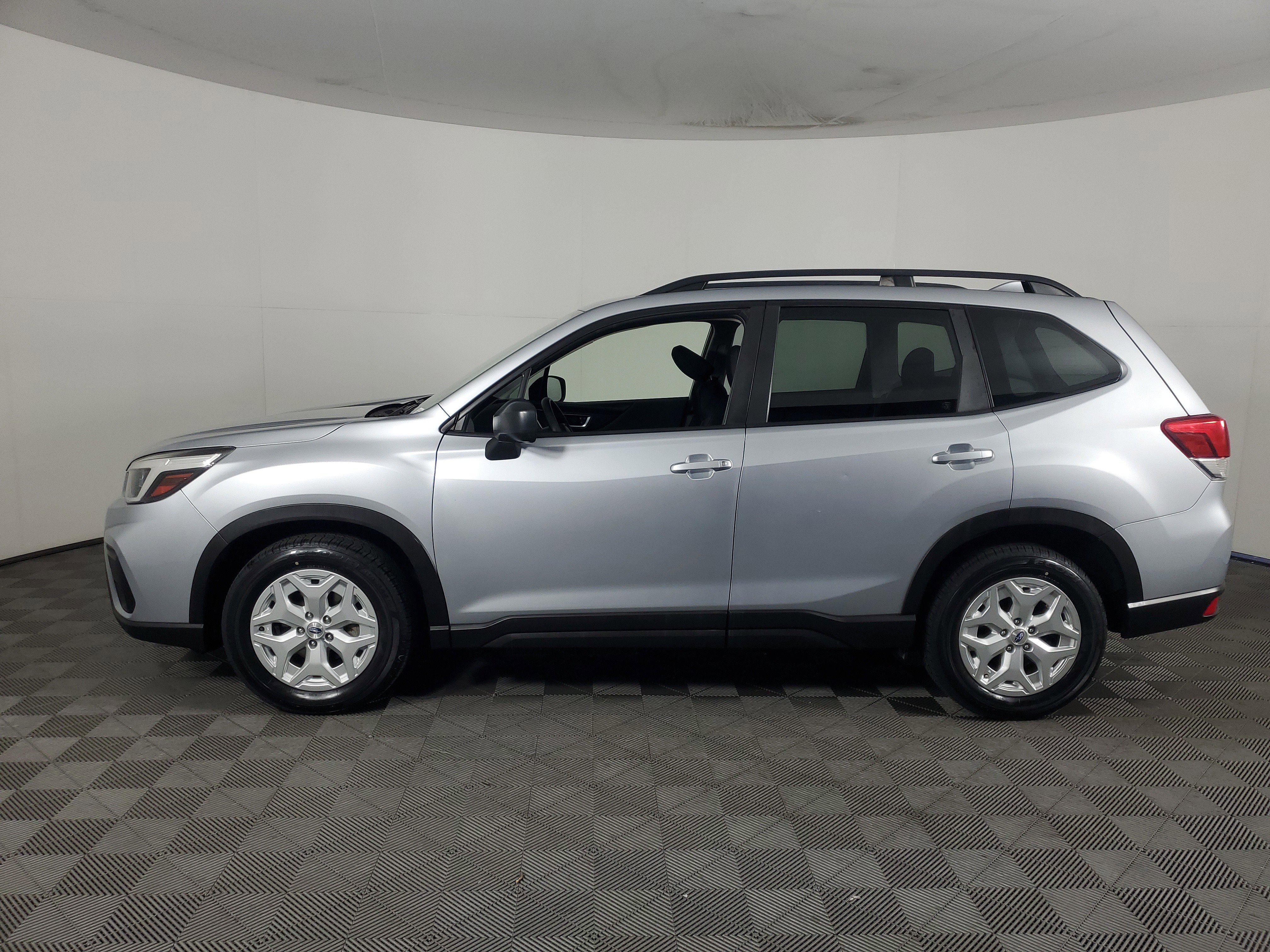 Used 2019 Subaru Forester w/ Alloy Wheel Package image 6