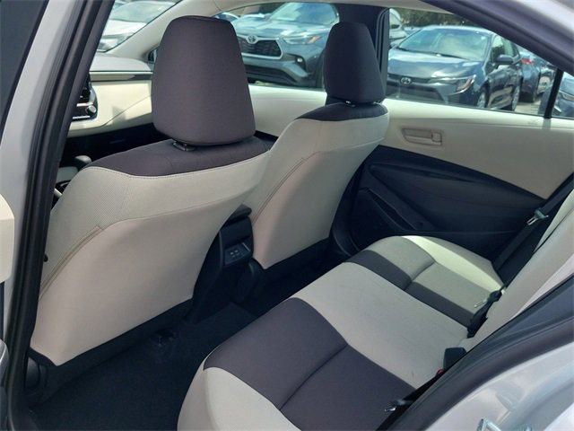 Used 2025 Toyota Corolla LE image 7