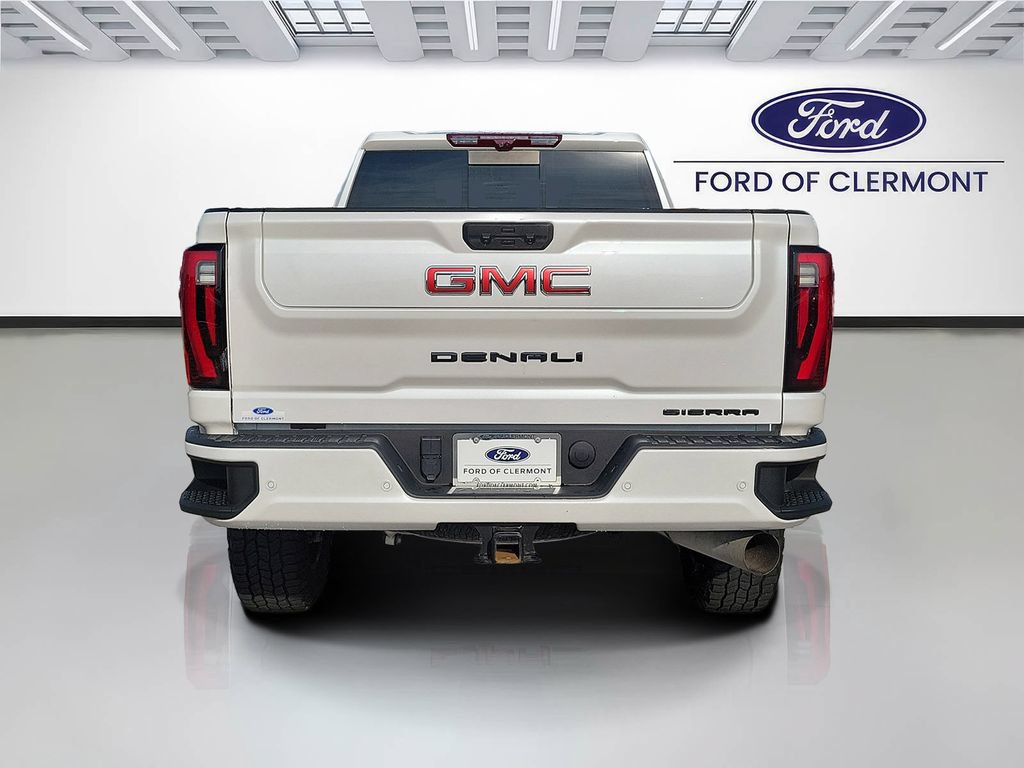 Used 2024 GMC Sierra 3500 Denali w/ Denali Reserve Package AWD/4WD image 4