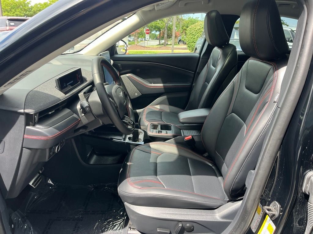 Used 2025 Ford Mustang Mach-E Premium w/ Sport Appearance Package AWD/4WD image 24