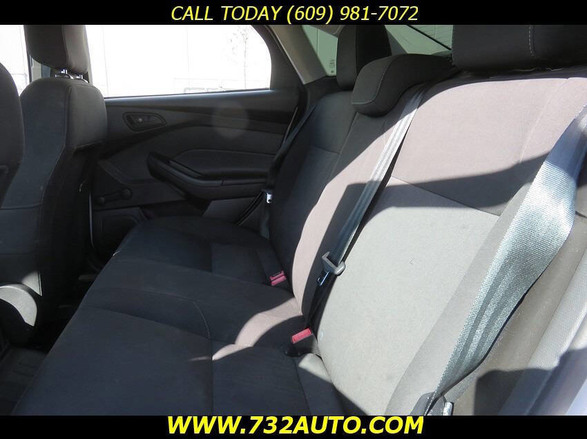 Used 2016 Ford Focus S image 9