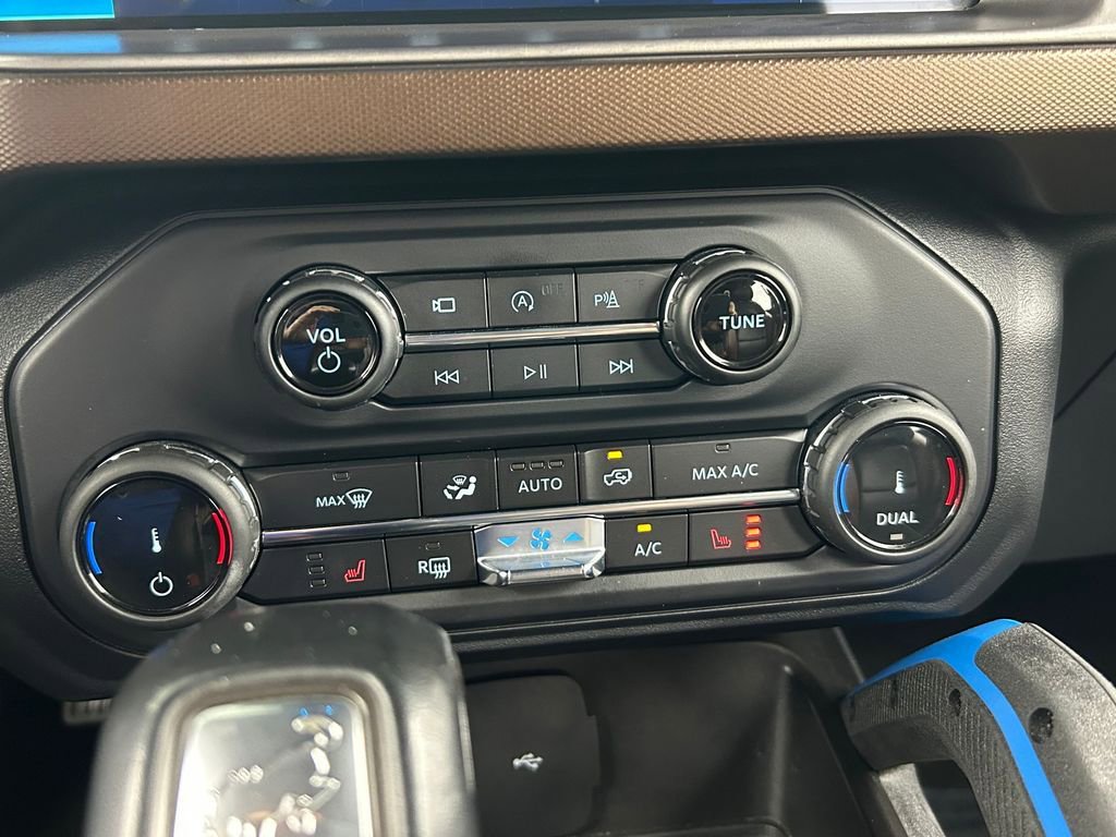 Used 2022 Ford Bronco Outer Banks image 22